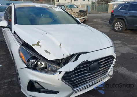 2018 Hyundai Sonata Se из США, поврежденный, VIN 5NPE24AF9JH627438
